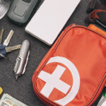 alat darurat yang harus ada didalam mobil