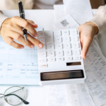 Kebiasaan Finansial Berikut untuk Hemat Pengeluaran Bulanan